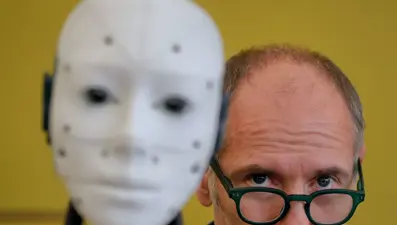 Robotlar artık hissedebiliyor: Yeni nesil deri geliştirildi