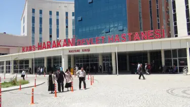 Kars'ta belediye başkanına sopa ve silahlı saldırı