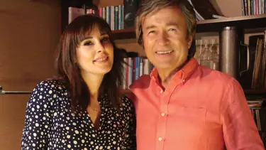 Erol Evgin ve Funda Arar'dan moral amaçlı özel klip