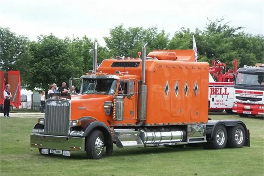 36- Kenworth 15