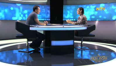 Bir Hülya Avşar Sohbeti (Hülya Avşar'ın konuğu Rafet El Roman)