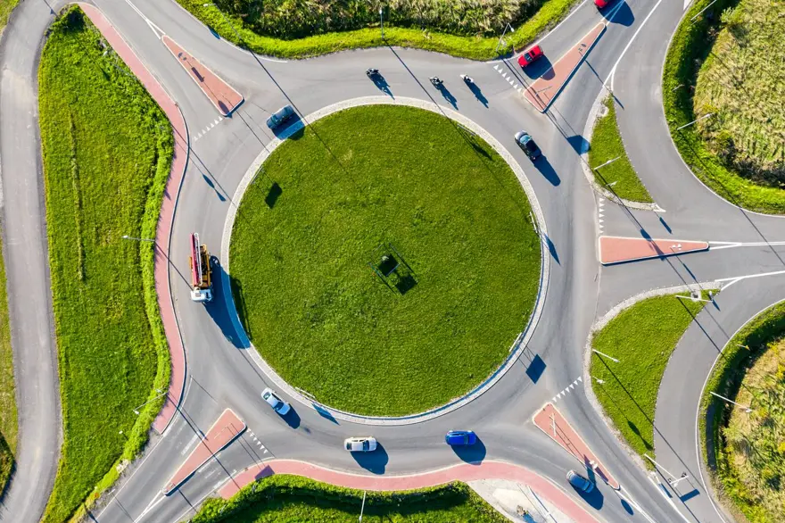 Yeni trafik cezaları 2025: Trafik cezası artıyor mu, ne kadar oluyor? Karayolları Trafik Kanununda yapılan değişiklikler 9