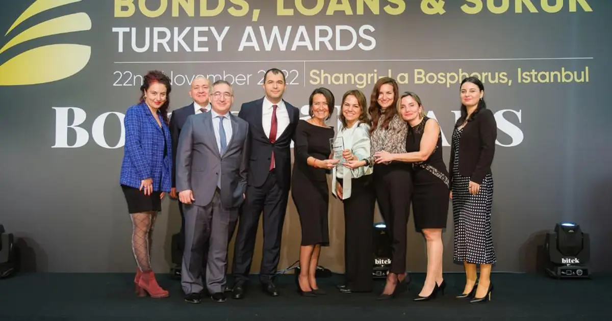 Ziraat Bankası’nın Türkiye’nin en büyük sürdürülebilirliktemalı Sendikasyon Kredisi’ne iki ödül