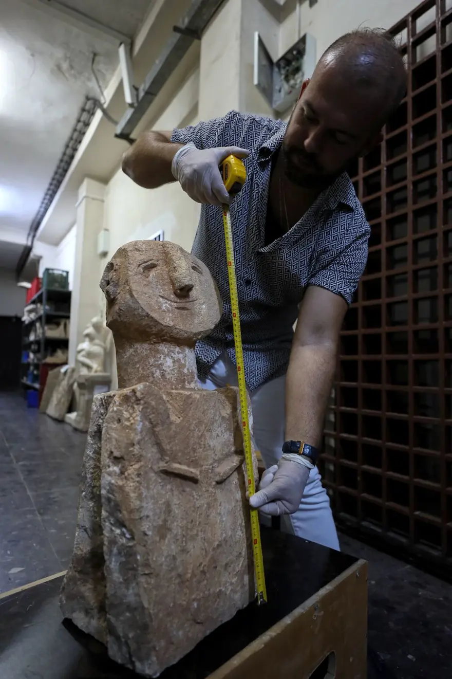İzmir'de 11 bin 500 yıllık heykel bulundu 7