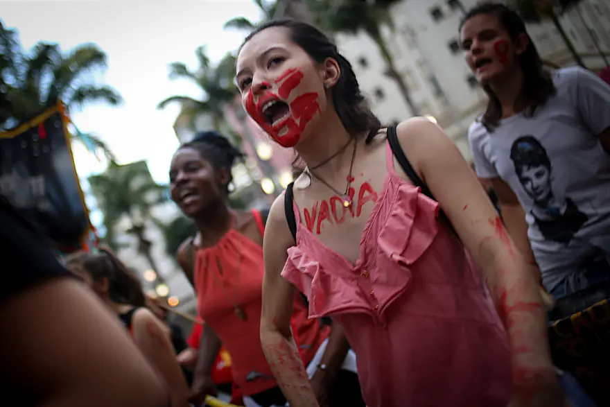 Kadınlardan yılbaşı katliamına protesto 15