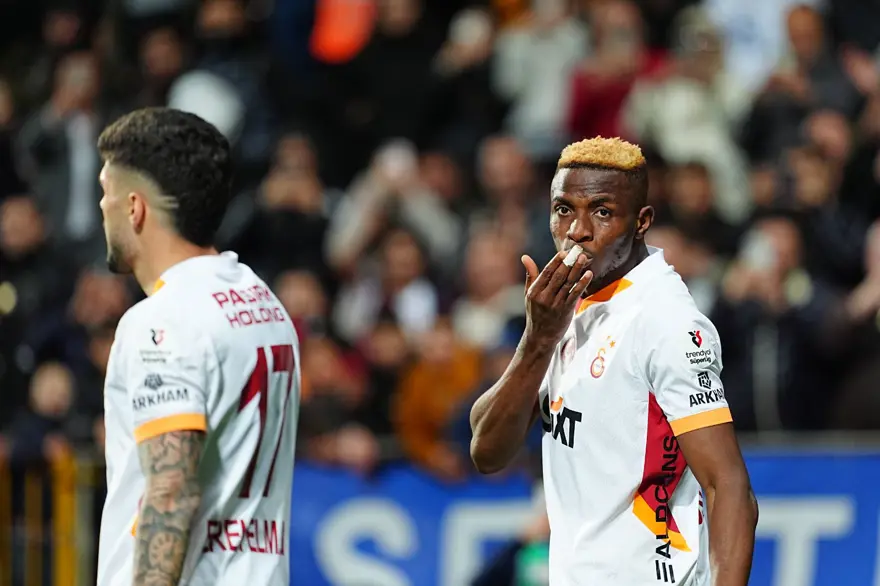 Türk futbol tarihine geçecek transfer: Galatasaray'da her şey hazır 10 Türk futbol tarihine geçecek transfer: Galatasaray'da her şey hazır 10