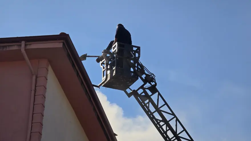 Okulda yangın paniği: Öğrenciler tahliye edildi 3