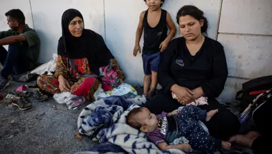 Lübnanlılar geceyi sokakta geçirdi: "Dehşet dolu bir dünya"