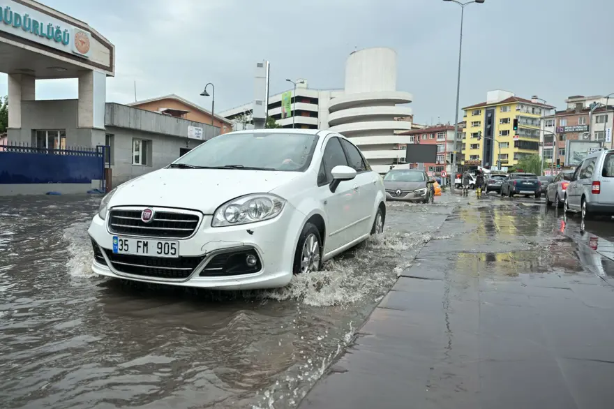 Ankara'da şiddetli sağanak 19