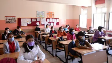 Köy okulları ve anaokulları yüze yüze eğitime başladı