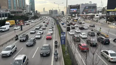 İstanbul'da hafta sonunda yoğun trafik