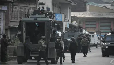 Pakistan: Hindistan'a ait İsrail yapımı 77 SİHA düşürdük