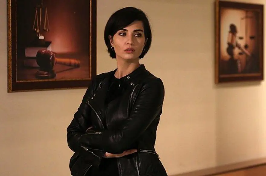 Tuba Büyüküstün, Sefirin Kızı, Tuba Büyüküstün kimdir, 20