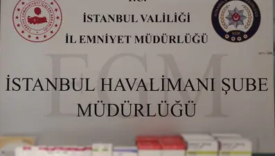 Tam 12 milyon lira değerinde... Havalimanında ilaç operasyonu