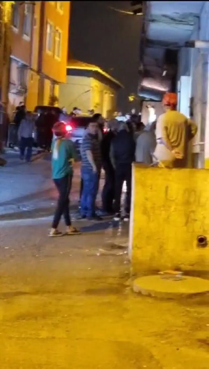 İstanbul’da sokak arasında motosikletli pusu 5