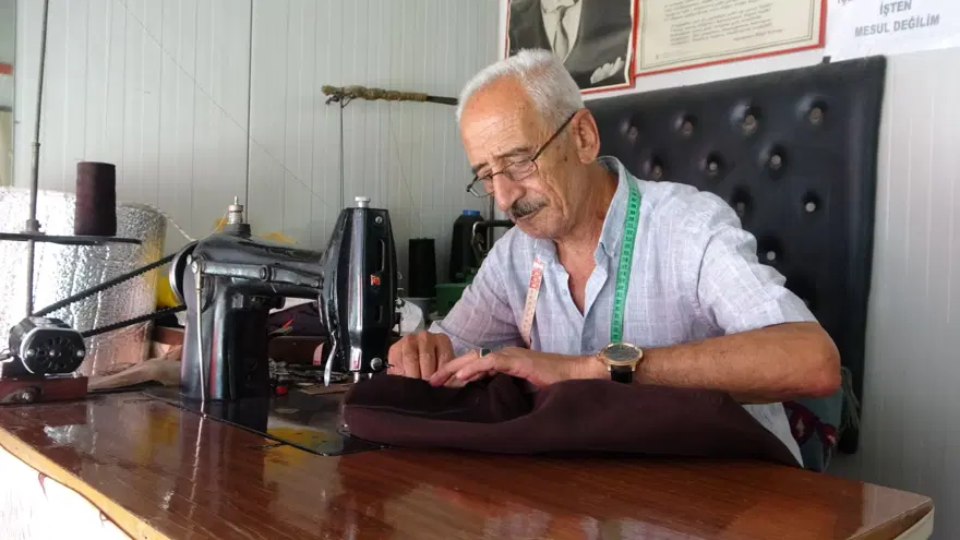 13 yaşındayken başladığı mesleğinde 60 yılı devirdi: Şimdi çırak bulamıyor 1