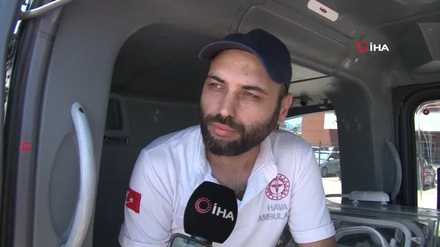 Helikopter kazasında hayatını kaybeden teknisyenin röportajı ortaya çıktı: Hava şartlarındaki değişkenliğe dikkat çekmiş 2 Helikopter kazasında hayatını kaybeden teknisyenin röportajı ortaya çıktı: Hava şartlarındaki değişkenliğe dikkat çekmiş 2