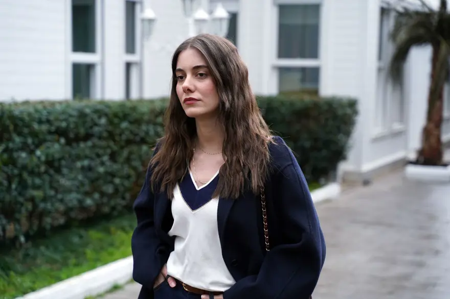 KAYA BOŞANMAK İSTİYOR 5 KAYA BOŞANMAK İSTİYOR 5