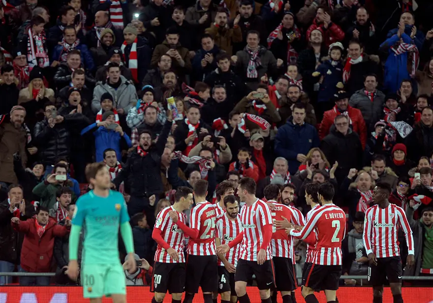 Barcelona 10 maç sonra kaybetti 4