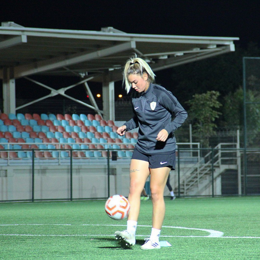 AYCAN YANAÇ KİMDİR? 5