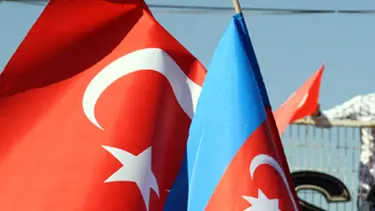 Azerbaycan’da Türk bayrağına yasak