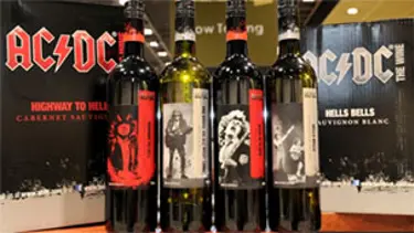 Tescilli 'heavy metal' şarabı