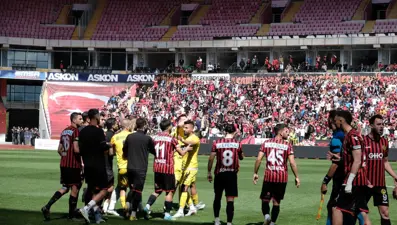 Eskişehirspor maçında kavga