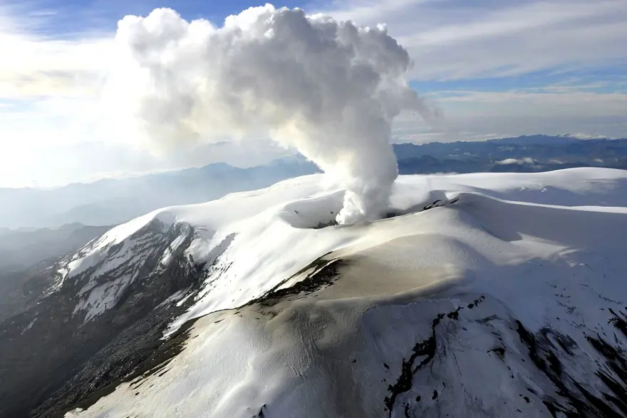 Nevado del Ruiz Yanardağı'nda 38 yıl sonra patlama riski: Binlerce kişi hayatını kaybedebilir 3 Nevado del Ruiz Yanardağı'nda 38 yıl sonra patlama riski: Binlerce kişi hayatını kaybedebilir 3