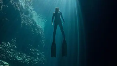 Cumhuriyet'in 100. yılında tarihi başarı: Milli sporcu Şahika Ercümen dünya rekoru kırdı