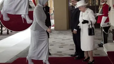 Kraliçe'den, Bayan Gül'ün topuğuna ilgi