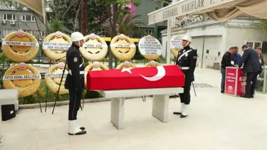 Rüşdü Saracoğlu son yolcuğuna uğurlandı