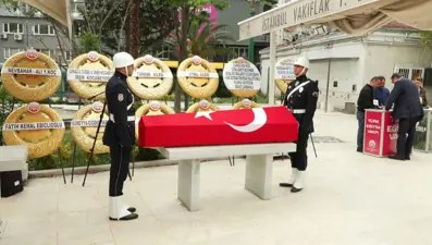 Rüşdü Saracoğlu son yolcuğuna uğurlandı