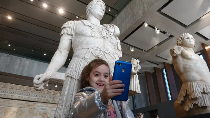 Müzede Selfie Günü böyle kutlandı 1