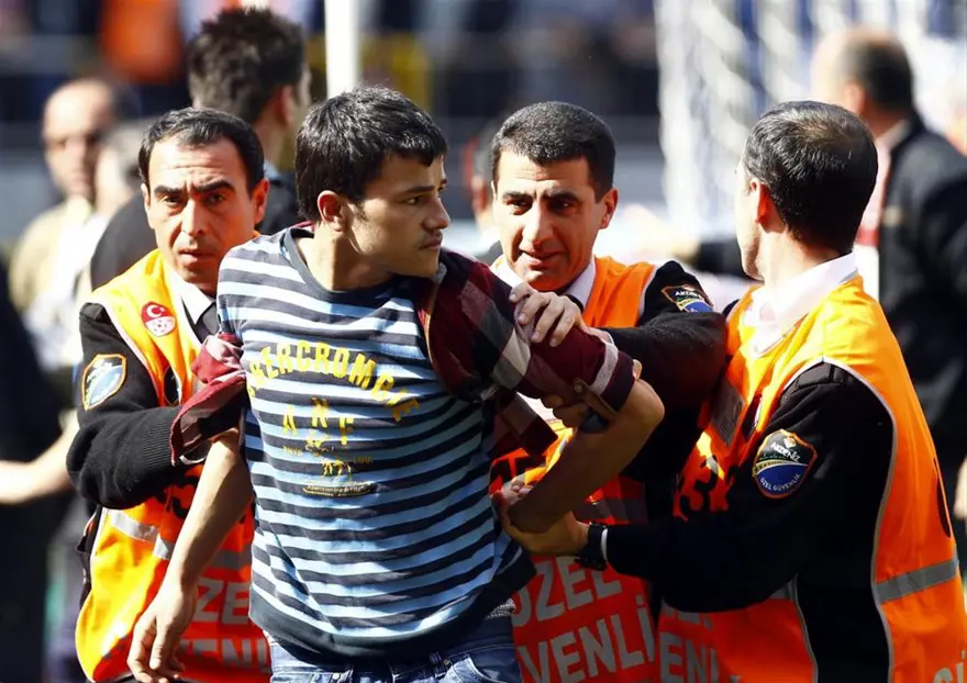 Kasımpaşa maçında olay 14