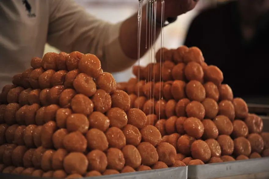 Dedesinin sır gibi saklı tarifiyle üretiyor: Günde 300 kilo satılıyor 2 Dedesinin sır gibi saklı tarifiyle üretiyor: Günde 300 kilo satılıyor 2