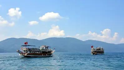 Gökova Körfezi'nde günübirlik turlarla "mavi cennete" yolculuk