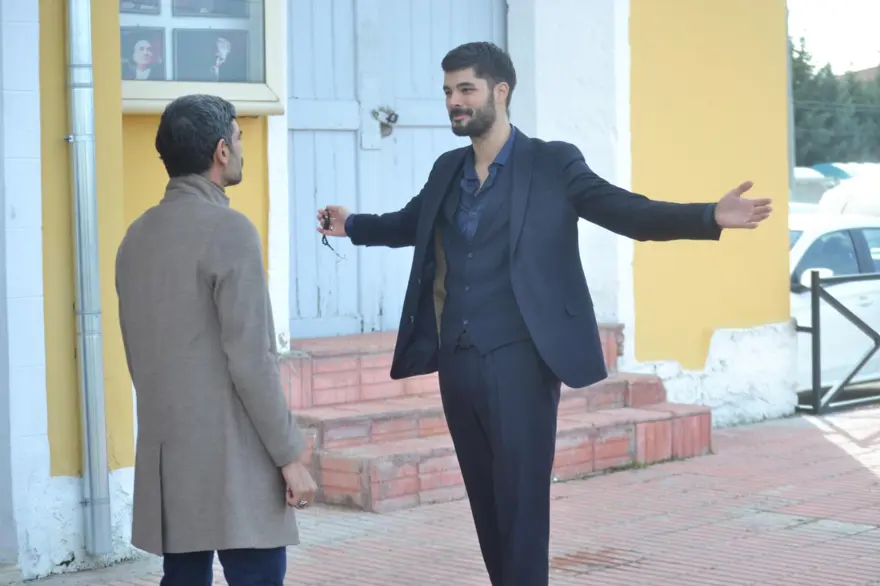 Güvercin, Güvercin yeni bölüm, Güvercin 3. bölüm detayları, Güvercin 3. bölüm fotoğrafları, Güvercin dizisi 3 Güvercin, Güvercin yeni bölüm, Güvercin 3. bölüm detayları, Güvercin 3. bölüm fotoğrafları, Güvercin dizisi 3