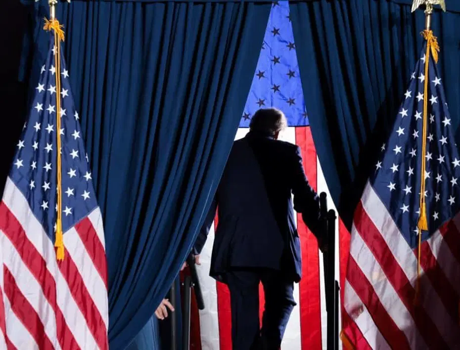 ABD'de Kongre seçimlerine beş kala. Cumhuriyetçi adaylar Trump'tan kaçıyor