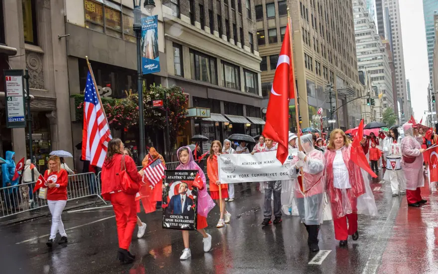 New York'ta Türk günü yürüyüşü 9