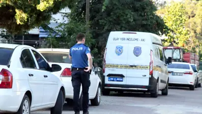 Tartıştığı eski nişanlısını öldürdü