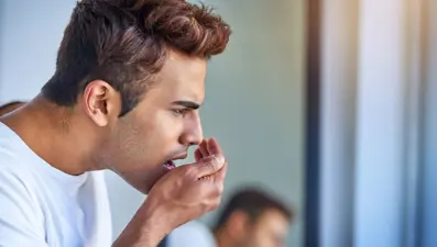 Ağız kokusunun nedenini 4 dakikada saptayabilen yöntem!