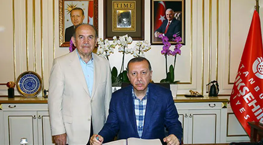 Cumhurbaşkanı Erdoğan'dan Kadir Topbaş için taziye mesajı (Siyasilerden paylaşımlar) 1