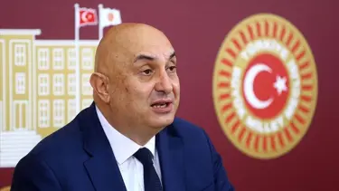 Engin Özkoç kimdir? CHP Grup Başkanvekili Engin Özkoç kaç yaşında ve nereli?