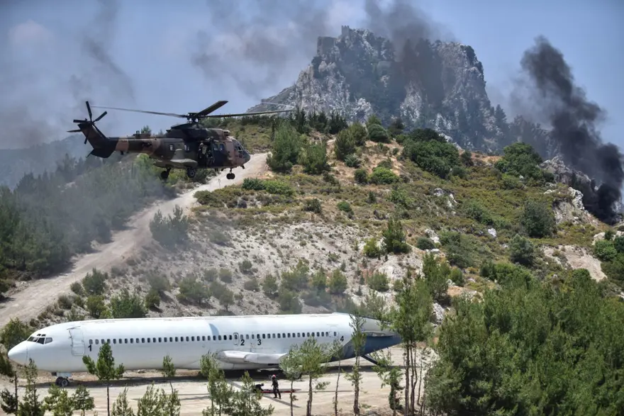 Türkiye ve KKTC'den nefes kesen tatbikat 16