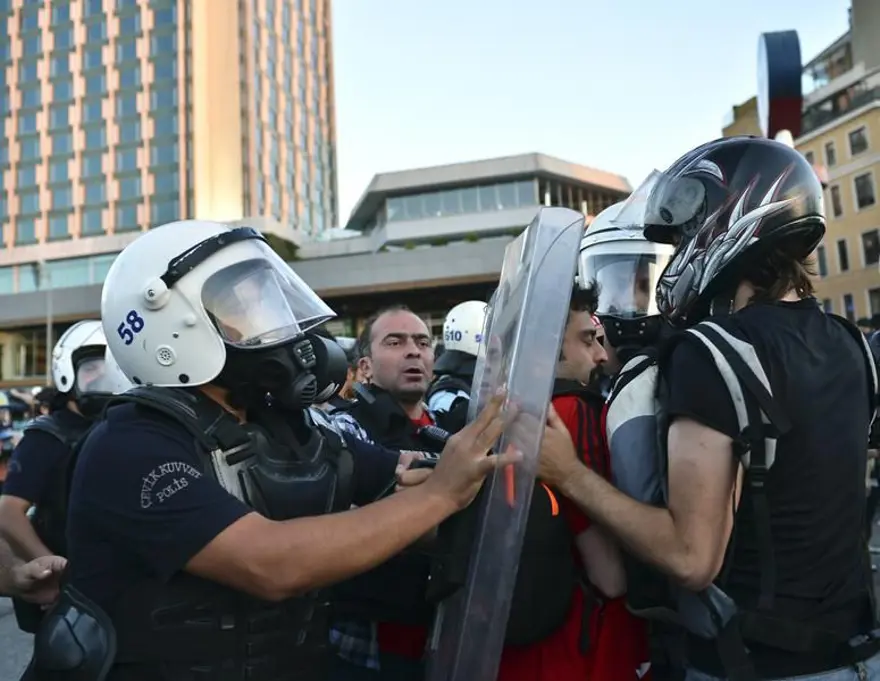 Taksim'de gerginlik 4
