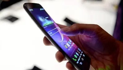 Telefonlar çöktü mü, neden çekmiyor? Deprem sonrası telefon hatları ve şebekelerde erişim sorunu