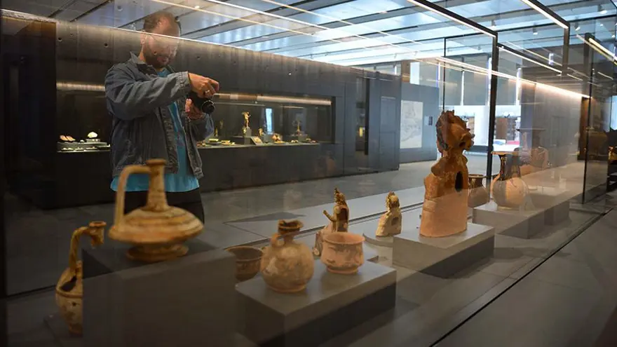 TROYA, YILA DAMGA VURDU 9