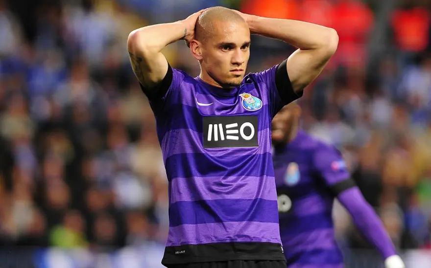 MAICON FENER'E 7 MAICON FENER'E 7