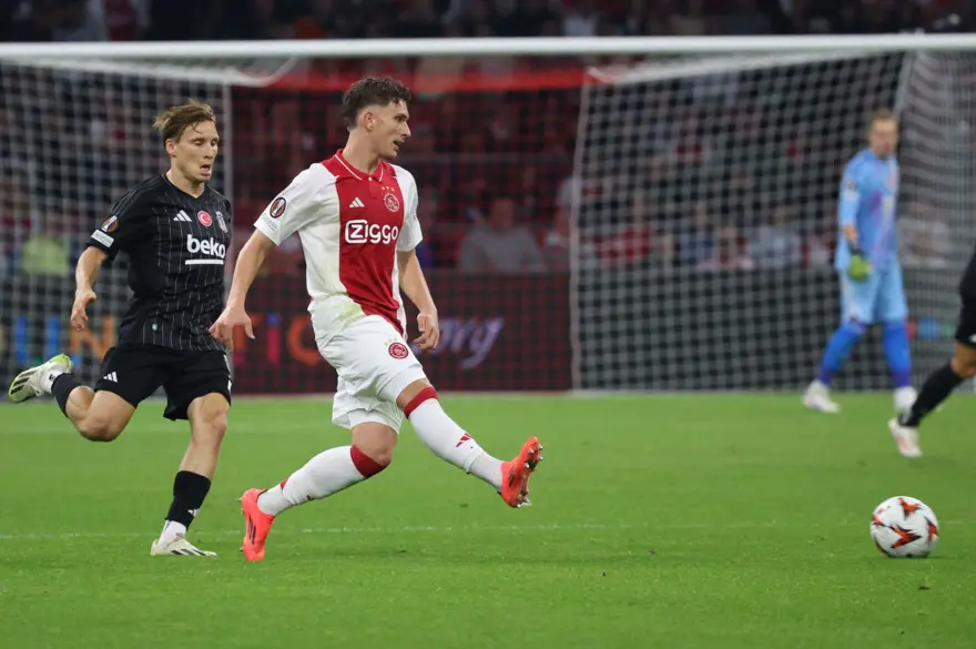 Beşiktaş, Hollanda'da farklı kaybetti 19