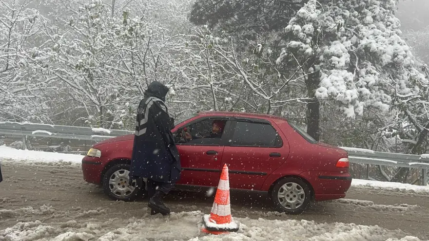 Uludağ’da kar kalınlığı 50 santimetreyi aştı 2